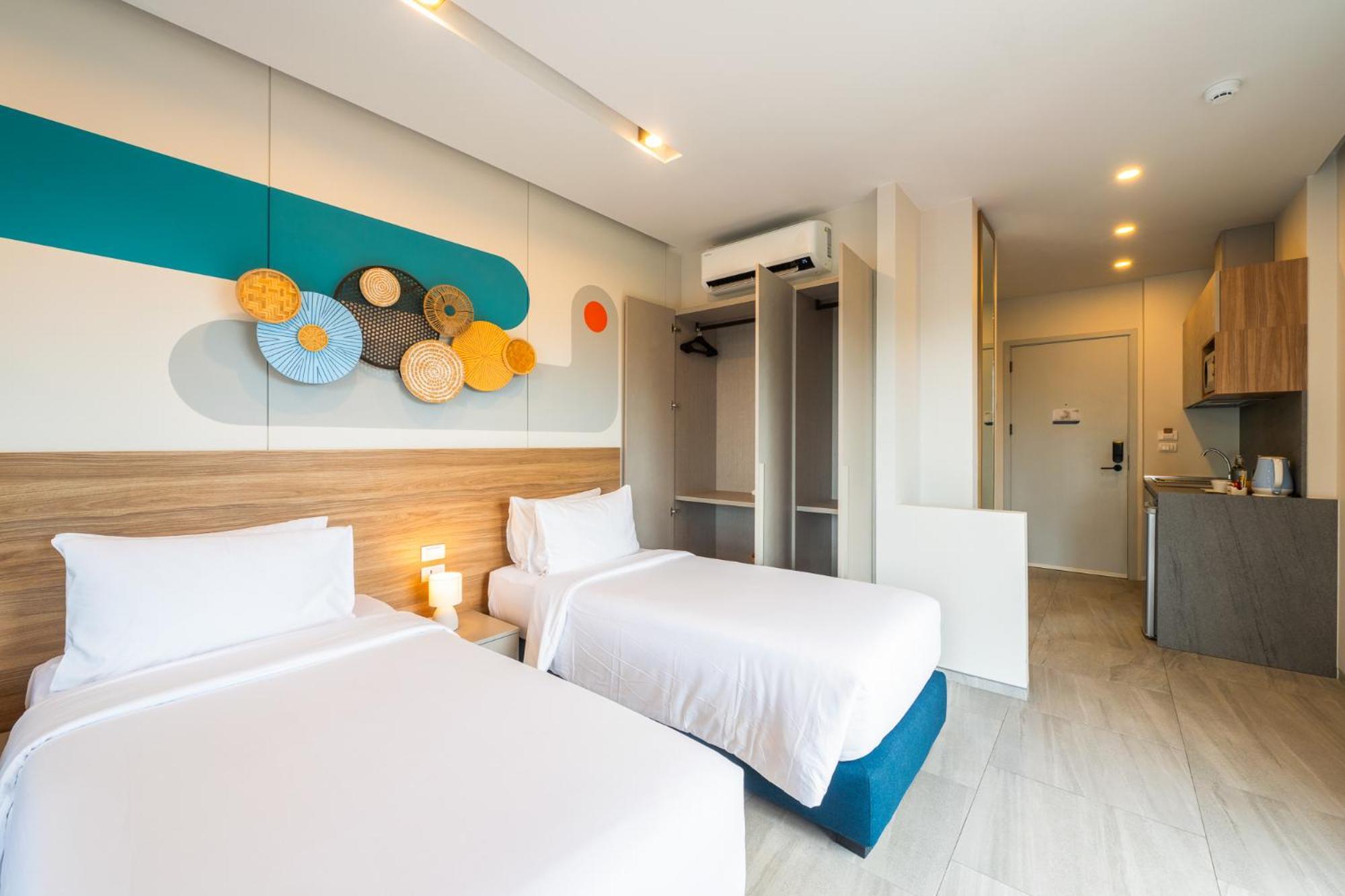 Homa Phuket Town Hotel Екстериор снимка