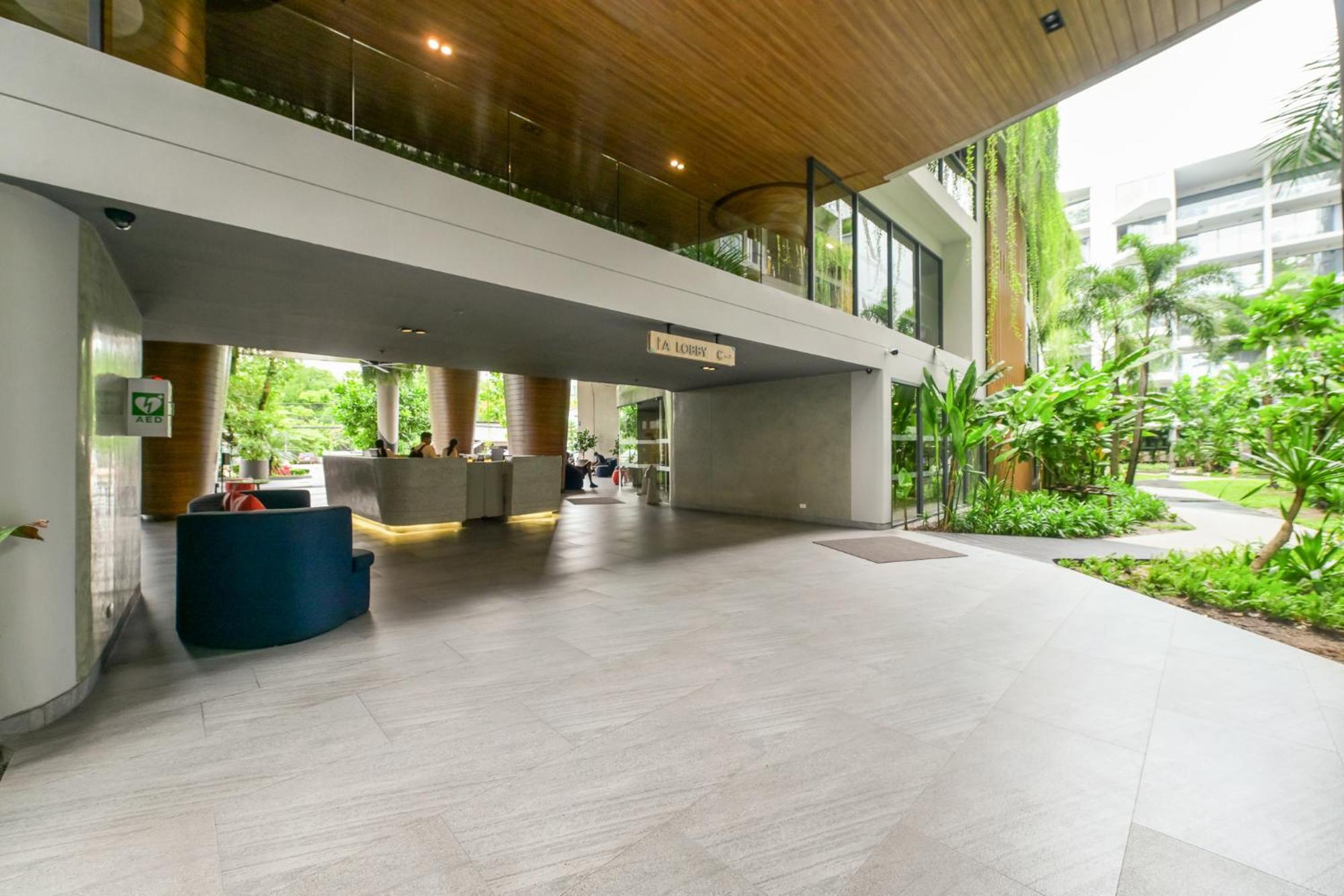 Homa Phuket Town Hotel Екстериор снимка