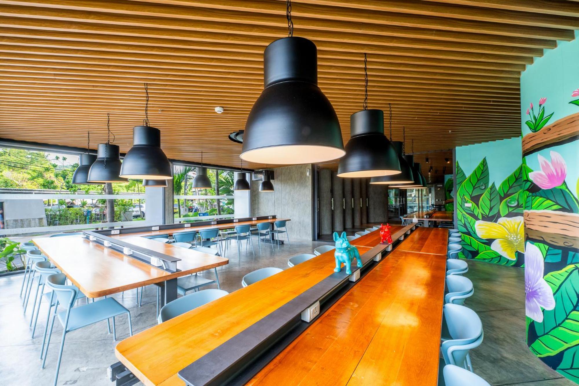 Homa Phuket Town Hotel Екстериор снимка